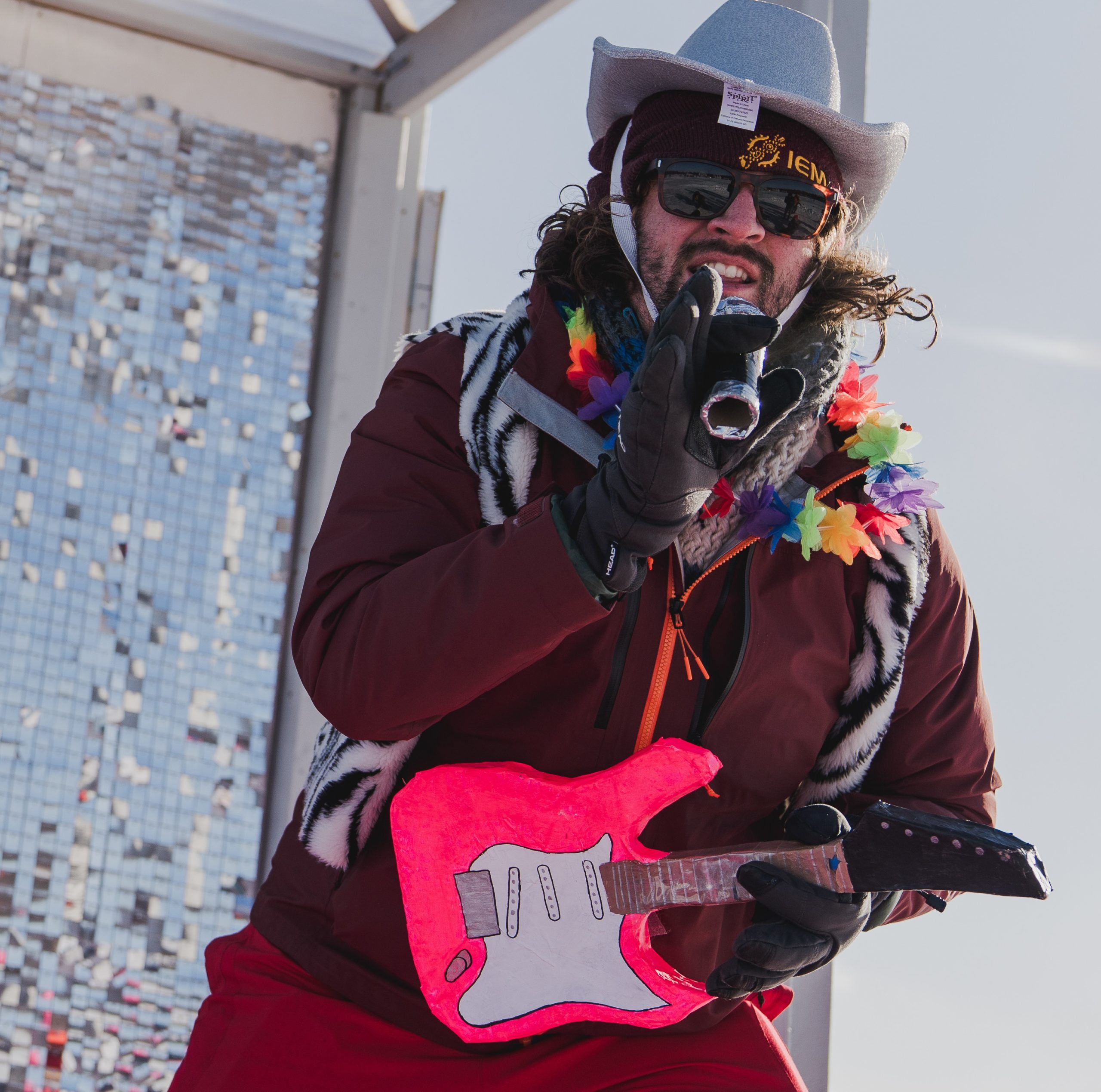 ICE COLD HOT LICKS